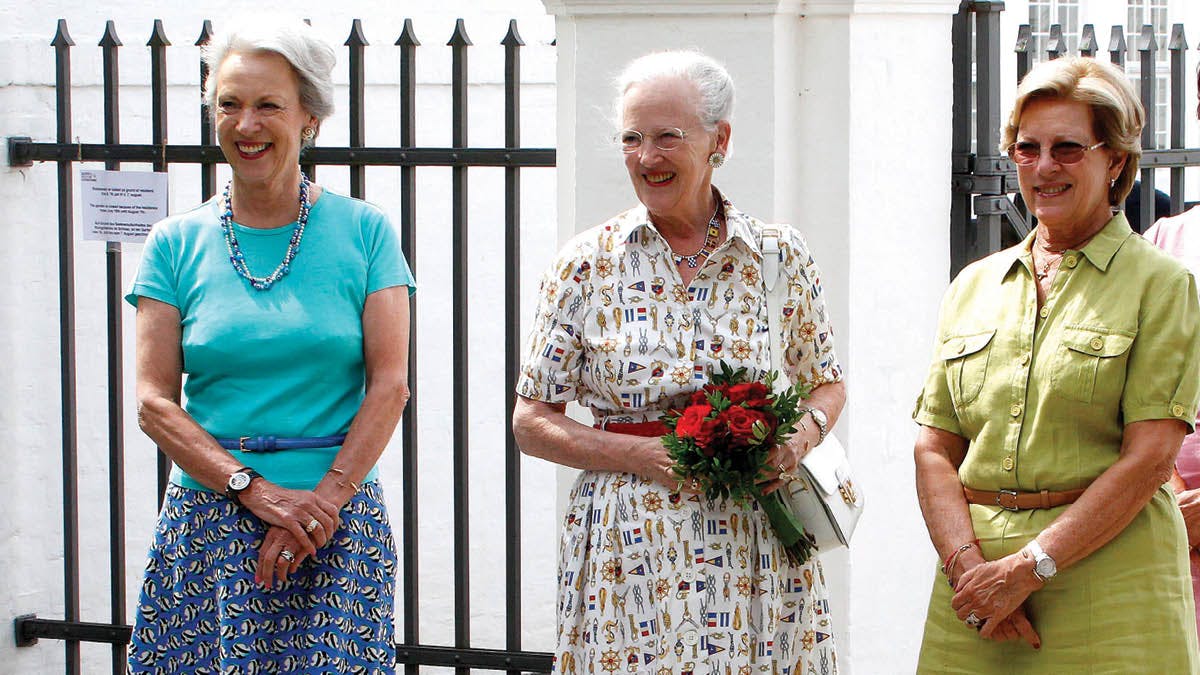 Dronning Margrethe og søstre samlet på Slot | BILLED-BLADET