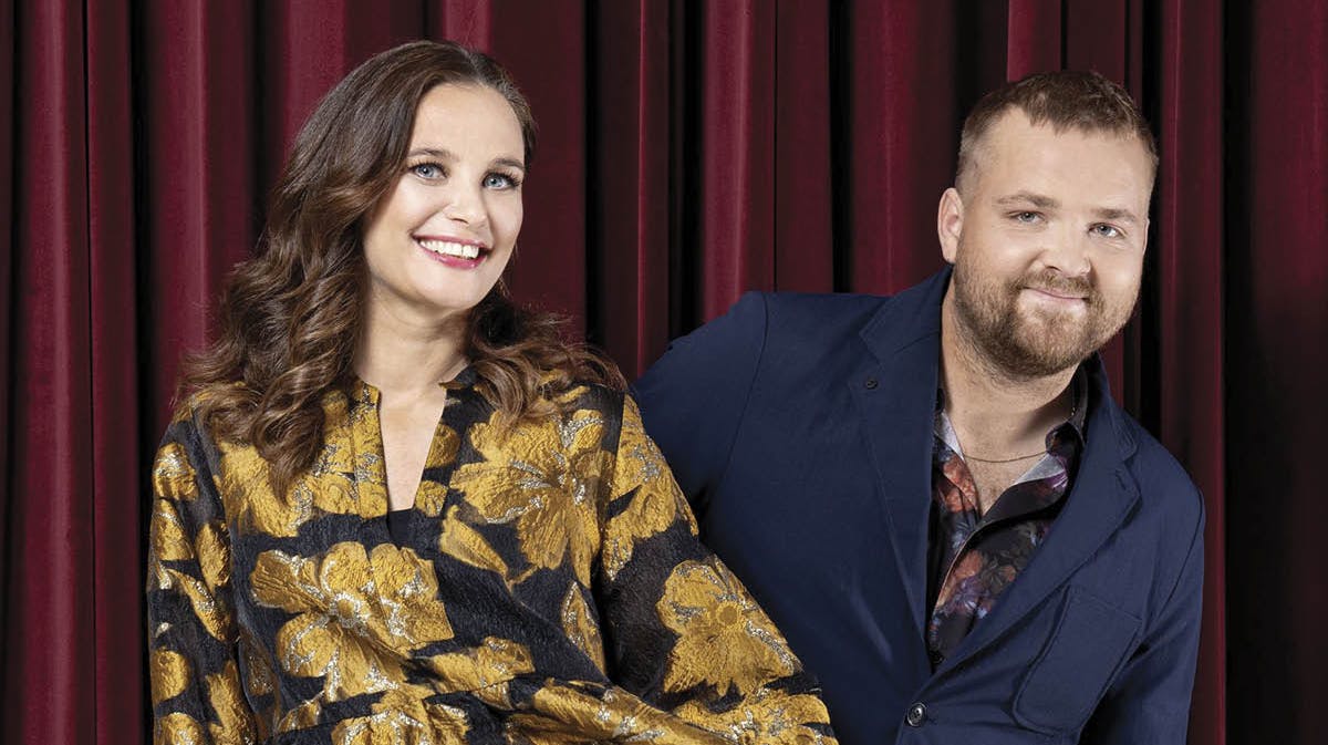 DR-værterne Sofie Østergaard og Joakim Ingversen