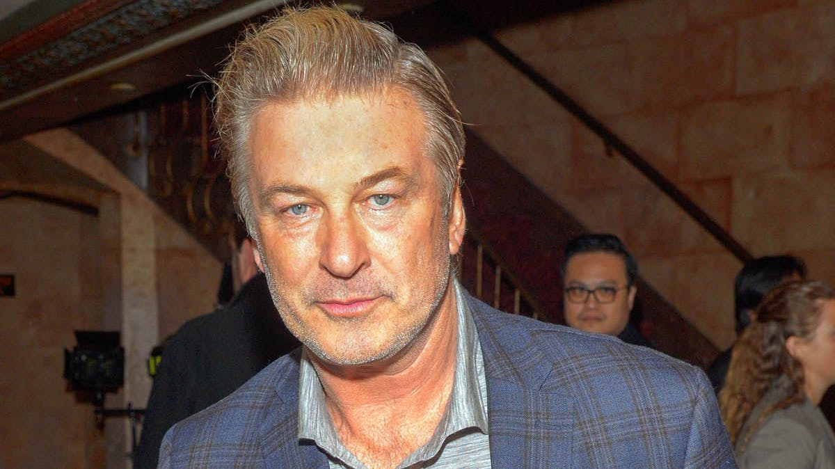 https://imgix.billedbladet.dk/media/article/alecbaldwin.jpg