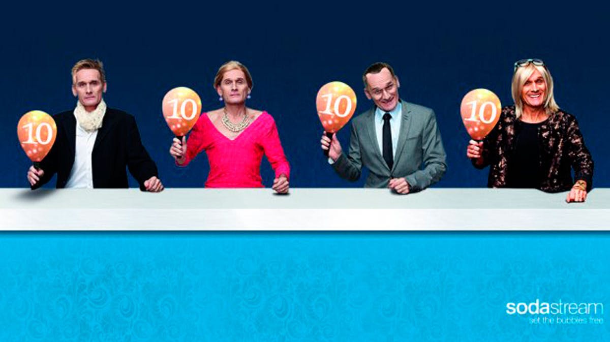 Allan Simonsen udklædt som "Vild med dans"-dommere