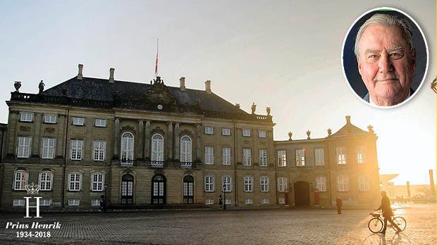 https://imgix.billedbladet.dk/media/article/amalienborg_0.jpg