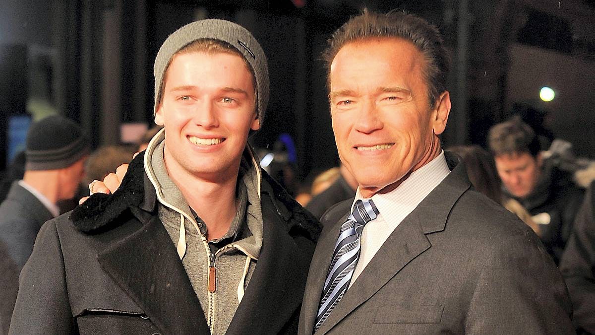 Arnold Schwarzenegger og sønnen Patrick.