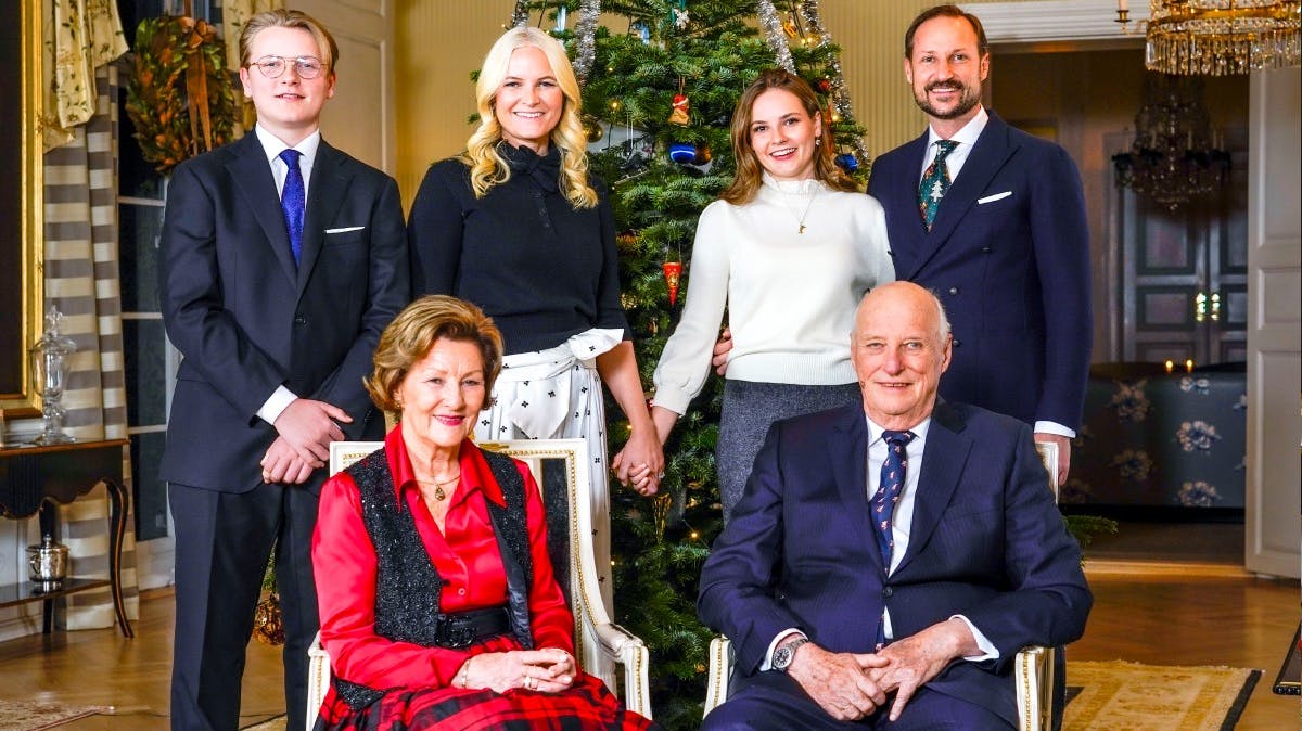 Kongeparret og kronprinsfamilien