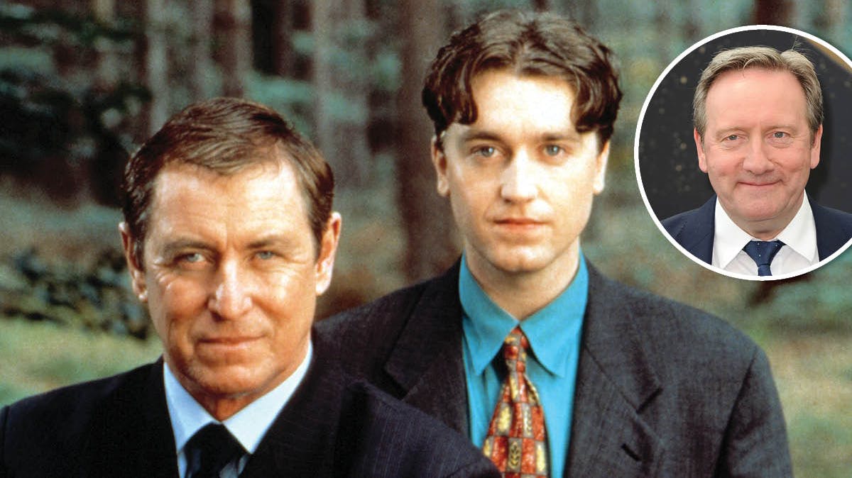 Tom Barnaby, spillet af John Nettles og Gavin Troy, spillet af Daniel Casey. Indsat: Neil Dudgeon, der spiller John Barnaby.