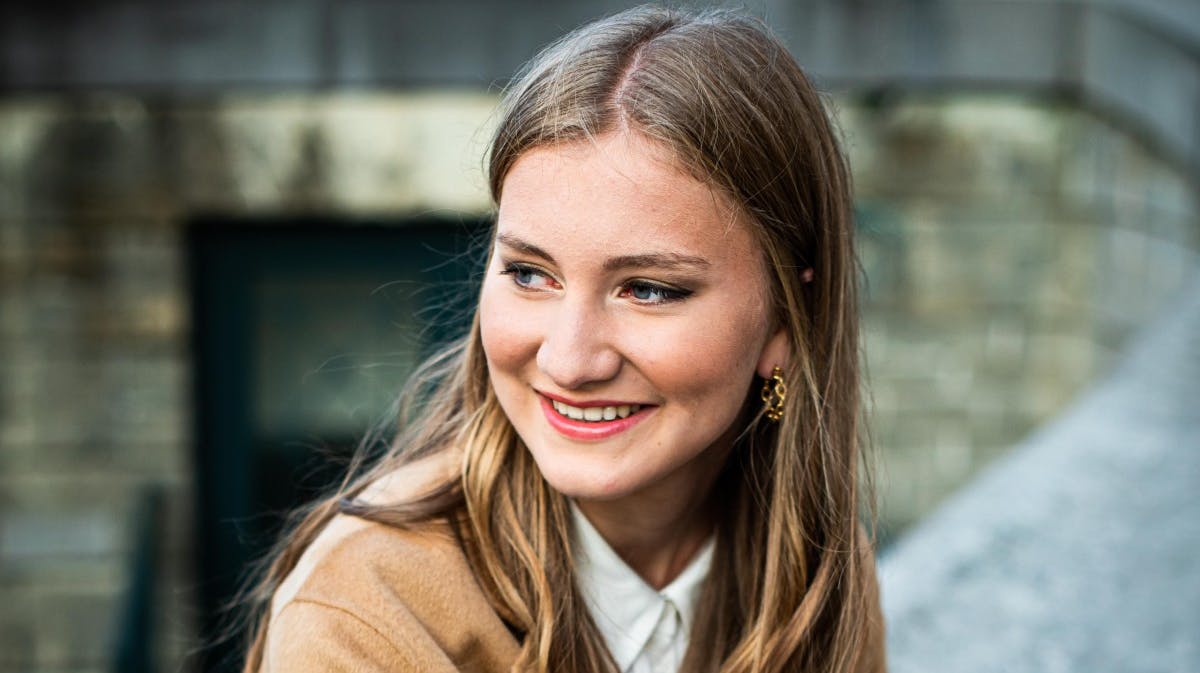 Det nye officielle portræt af prinsesse Elisabeth. 