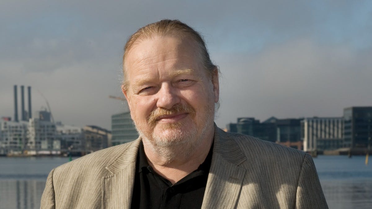 https://imgix.billedbladet.dk/media/article/bamse_hanne_juul_stor_beskaaret.jpg