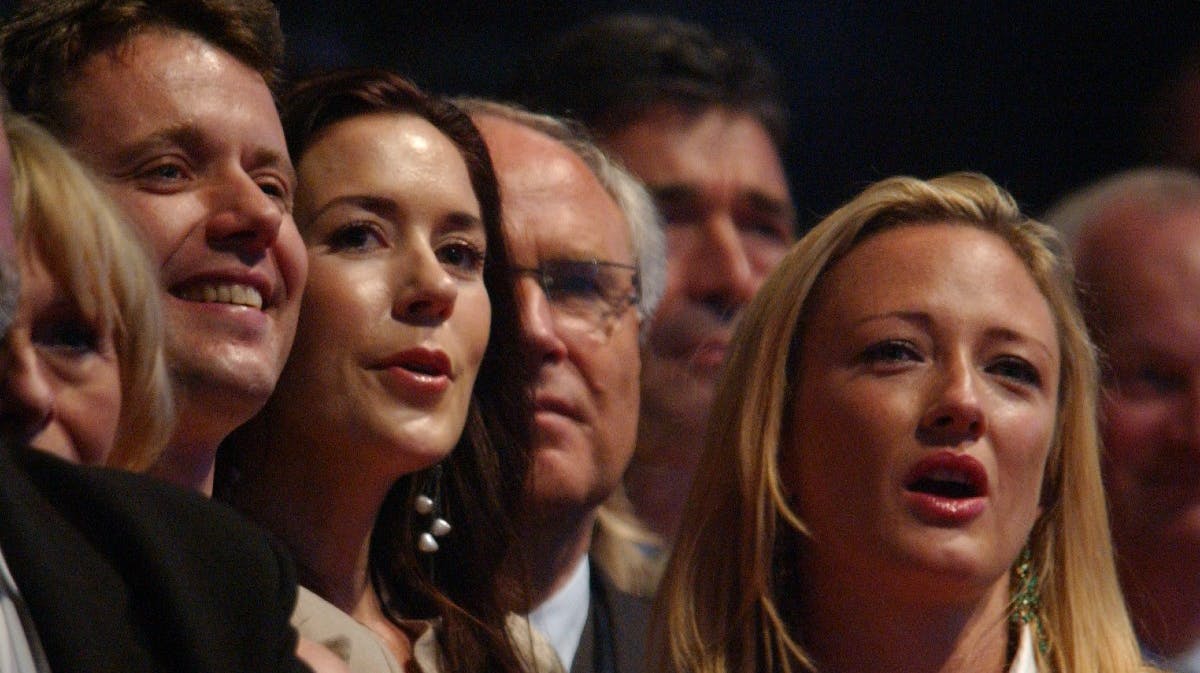 Kronprins Frederik, kronprinsesse Mary og Amber Petty til Rock ´N´ Royal i Parken i 2004. 