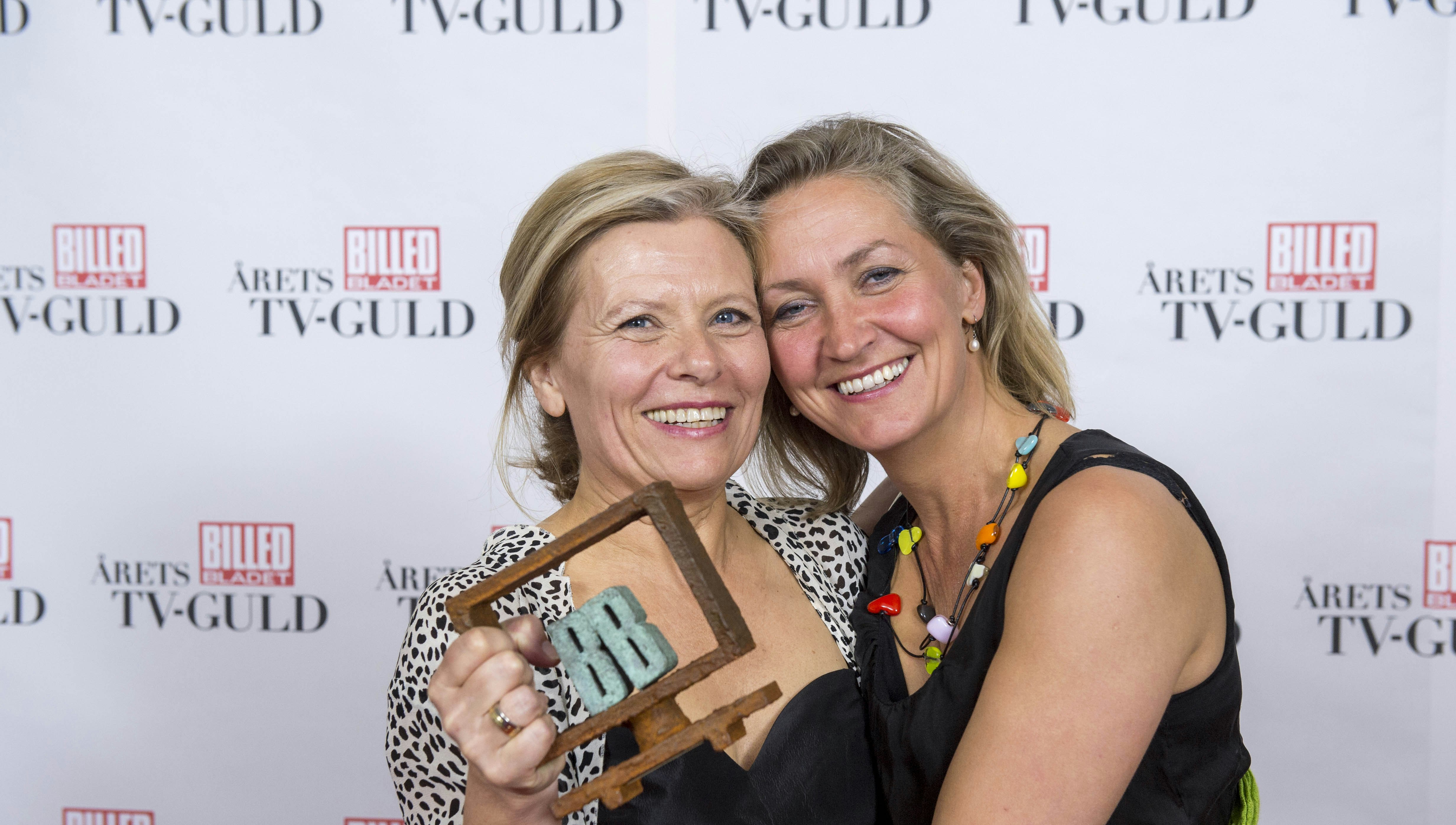 Mette Korsgaard og Lisbeth Zornig ved TV Guld-festen i 2013.