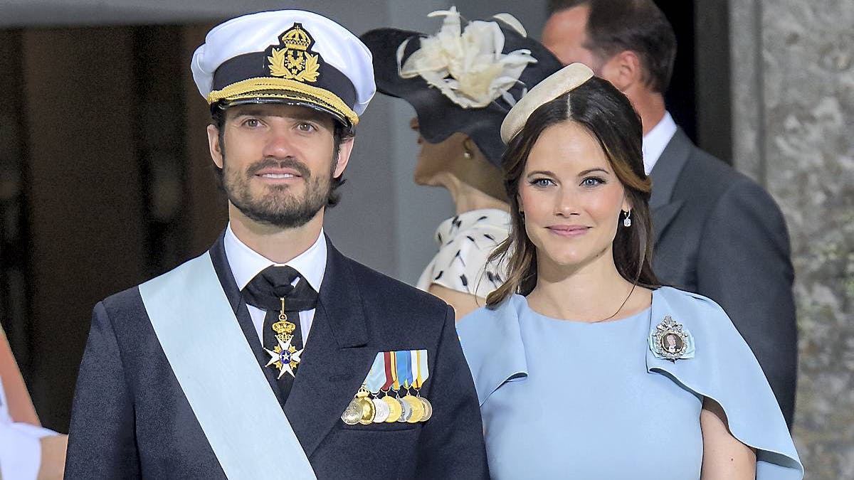 Prins Carl Philip og prinsesse Sofia ved prins Oscars barnedåb i Slotskirken i Stockholm den 27. maj 2016.
