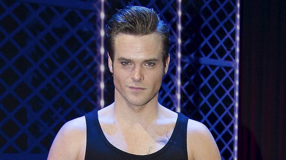 Som 16-årig fandt Silas Holst ud af, at han var homoseksuel og fandt på den måde sin plads.