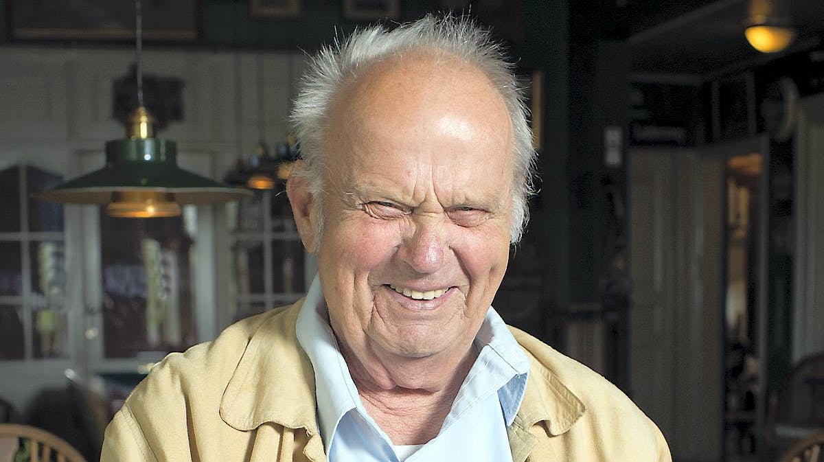 Over Verner Hansen