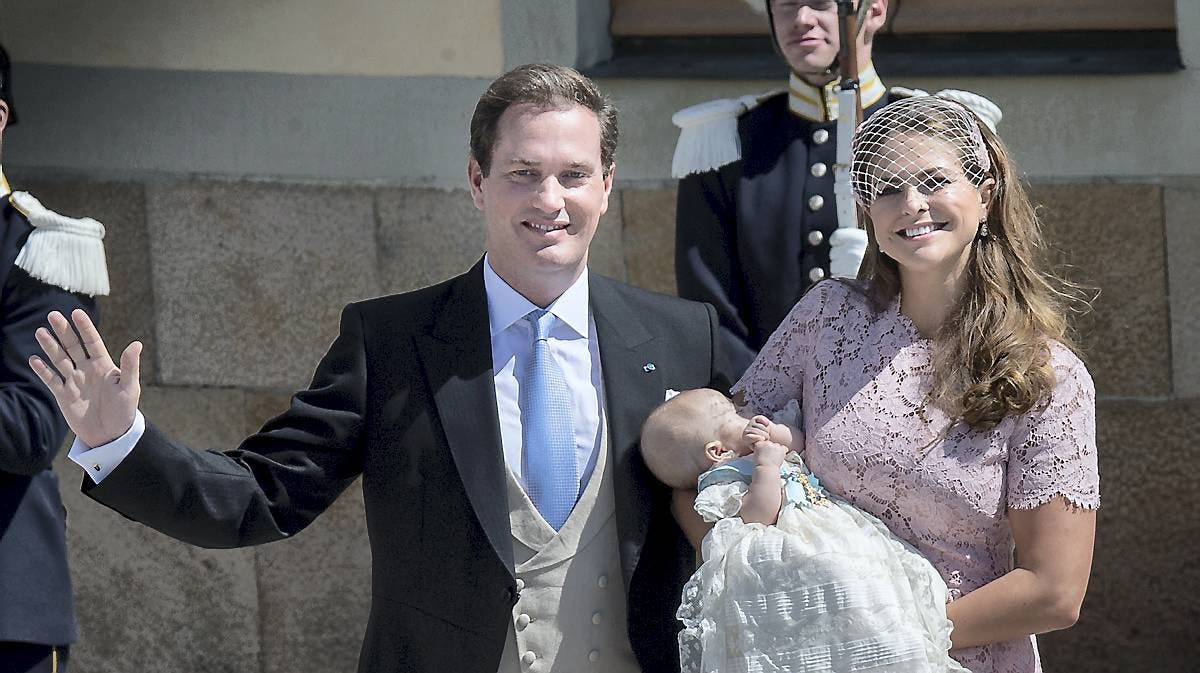 Prinsesse Madeleine og Chris O&#39;Neill ved datteren prinsesse Leonores barnedåb.