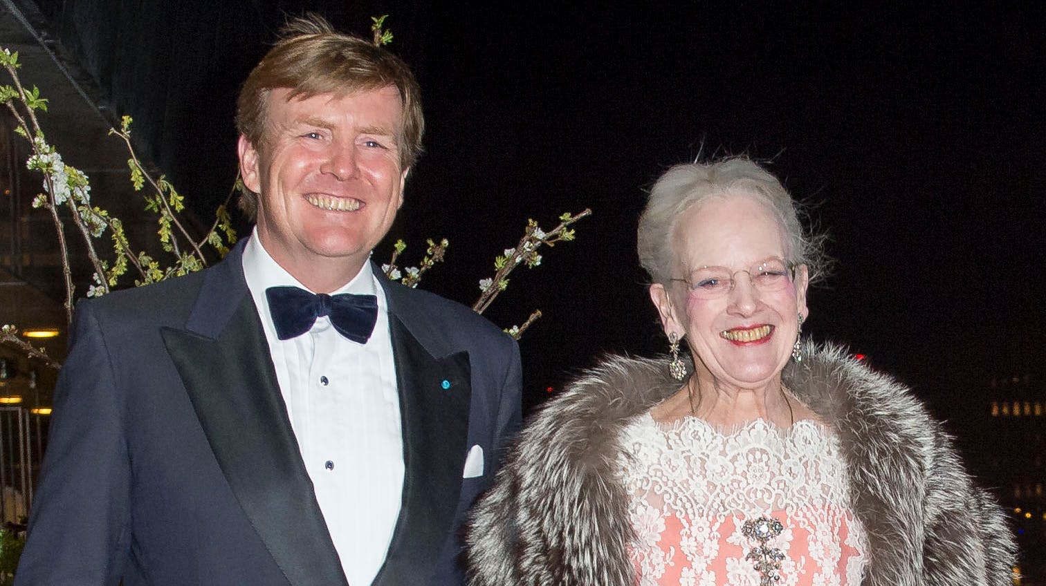 Kong Willem-Alexander og dronning Margrethe i 2015.