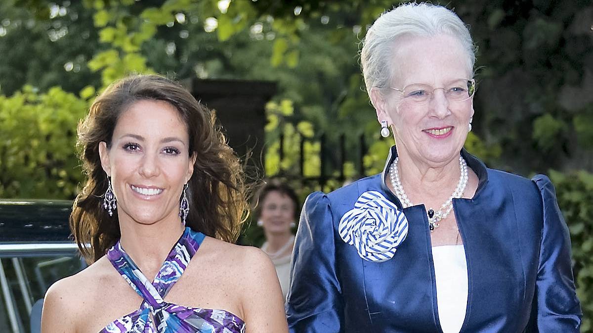 Prinsesse Marie og dronning Margrethe.