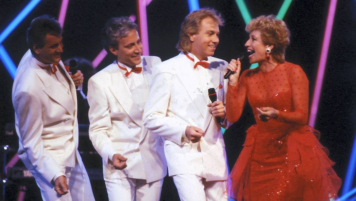 Birthe Kjær i Dansk Melodi Grand Prix 1989 med sangen "Vi maler byen rød".