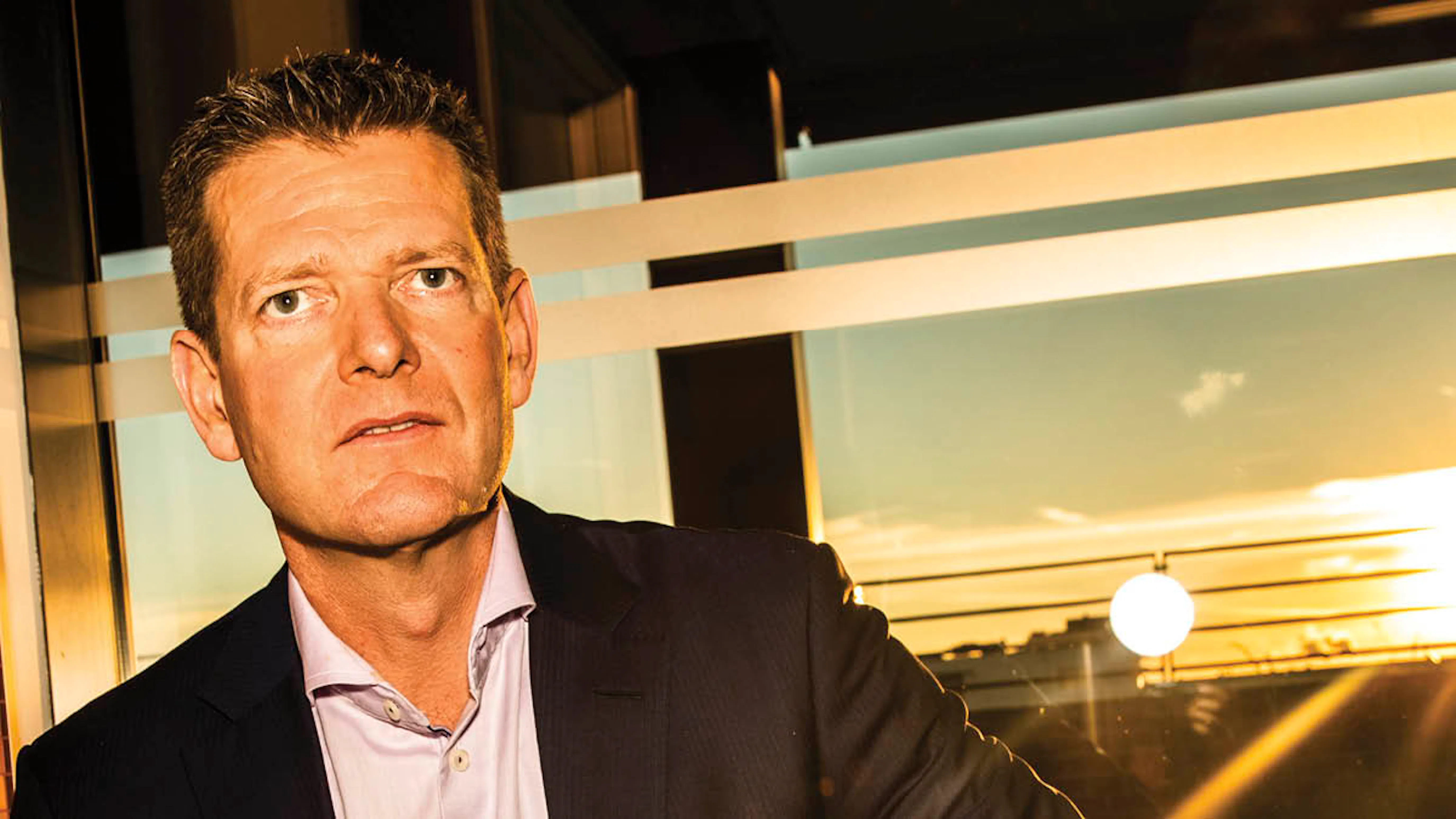 Nu er det bekræftet: Søren Brostrøm forlader Danmark | BILLED-BLADET