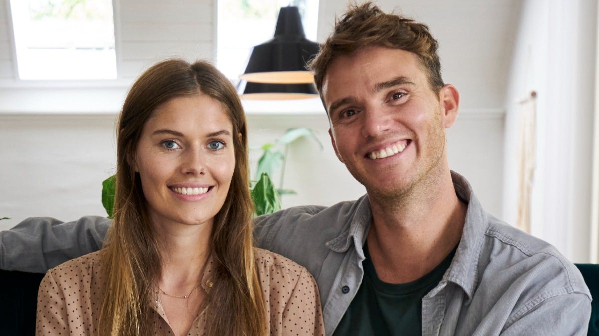 Caroline og Reece fra "Nybyggerne".