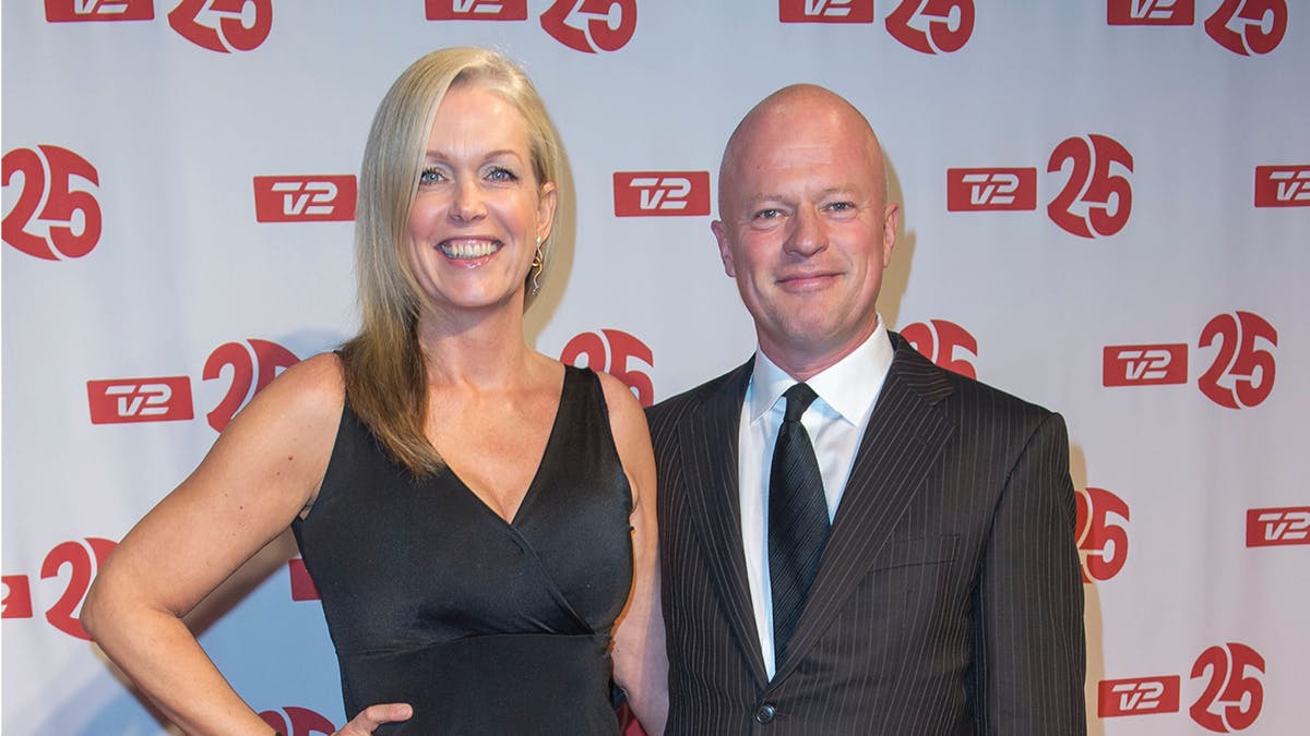 Carina Jensen og Dennis Johannesson, da TV 2 fejrede 25-års jubilæum