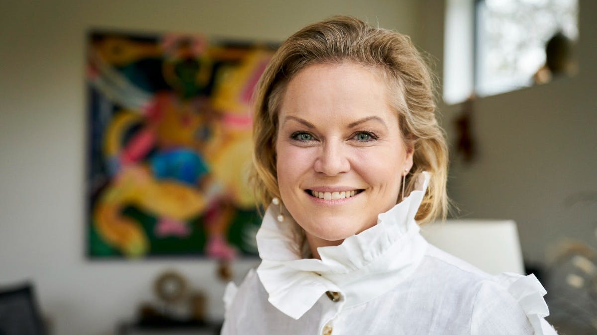 https://imgix.billedbladet.dk/media/article/cecilie_hother_barndom_stor_beskaaret.jpg
