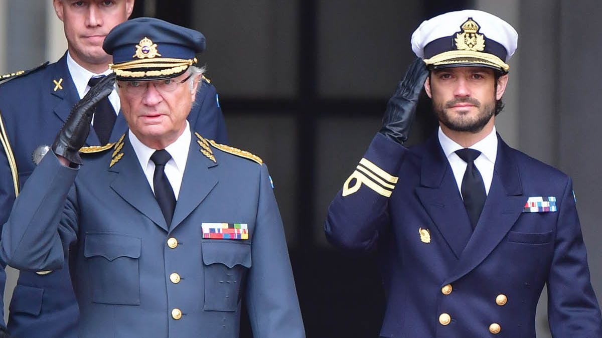 Kong Carl Gustaf og prins Carl Philip.