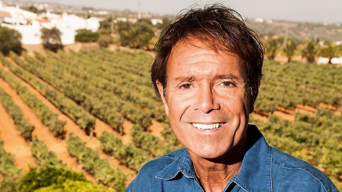 Cliff Richard kan fejre sin 75-års fødselsdag