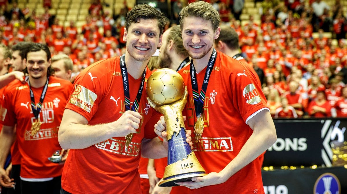 Niklas og Magnus Landin efter VM-sejren i 2019