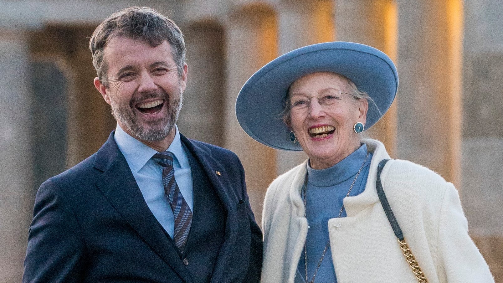 https://imgix.billedbladet.dk/media/article/copy_of_20211110_wen_-_dronningen_391-1ww.jpg