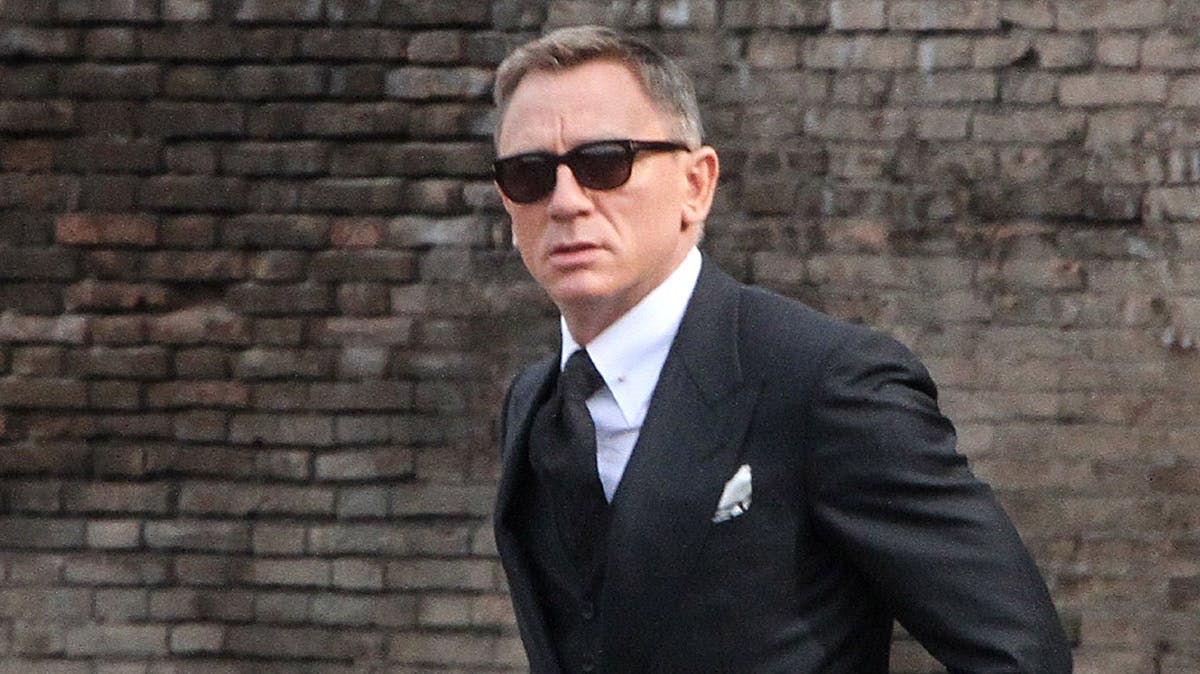 Daniel Craig