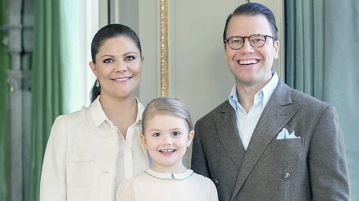 Prins Daniel, kronprinsesse Victoria og prinsesse Estelle