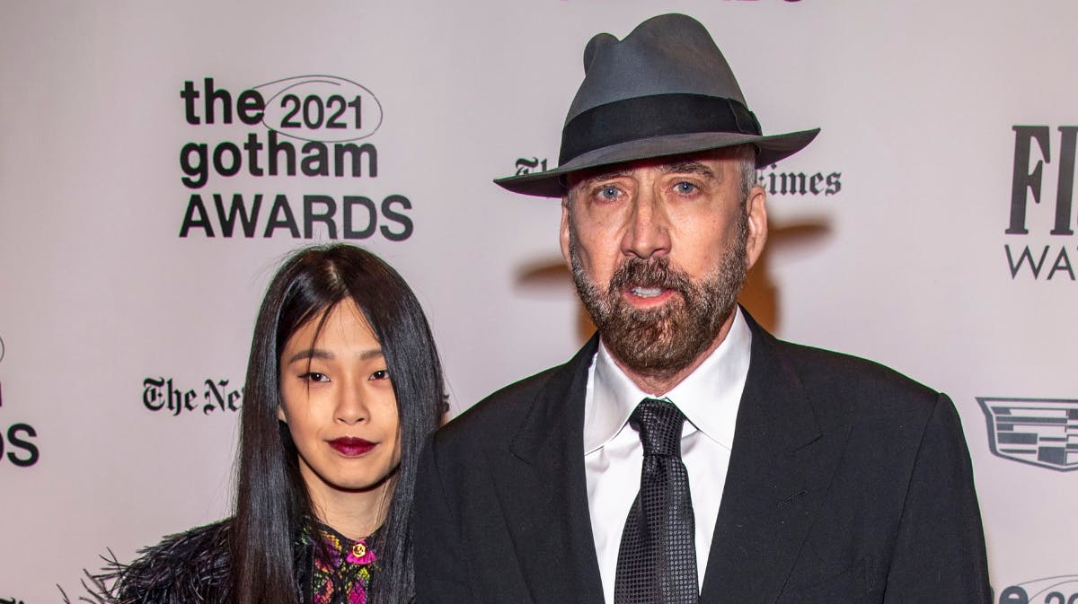 Nicolas Cage og hustruen Riko Shibata. 