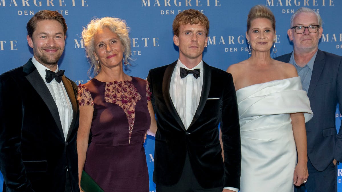 Charlotte Sieling i selskab med &quot;Margrete den Første&quot;-skuespillerne Jakob Oftebro, Morten Hee Andersen, Trine Dyrholm og Søren Malling.&nbsp;&nbsp;