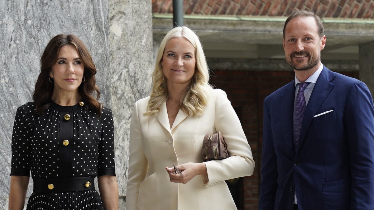 https://imgix.billedbladet.dk/media/article/design_uden_navn_-_2022-06-10t132439.635.png