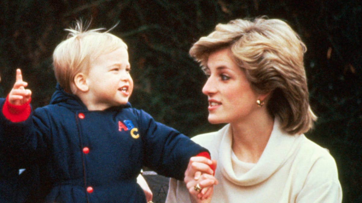 Prinsesse Diana med en 18 måneder gammel prins William.