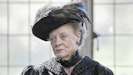 Maggie Smith som enkegrevinde Violet Crawley i "Downton Abbey".