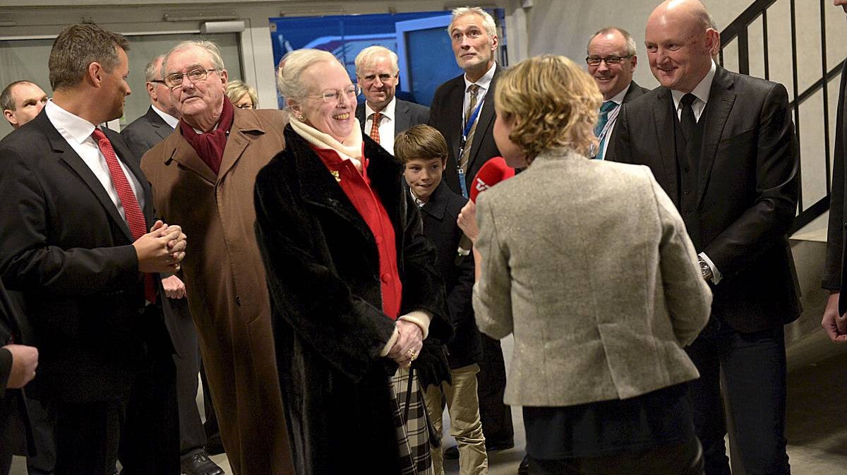 Dronning Margrethe, prins Henrik og prins Felix ankommer til EM-finale i Boxen 2014.