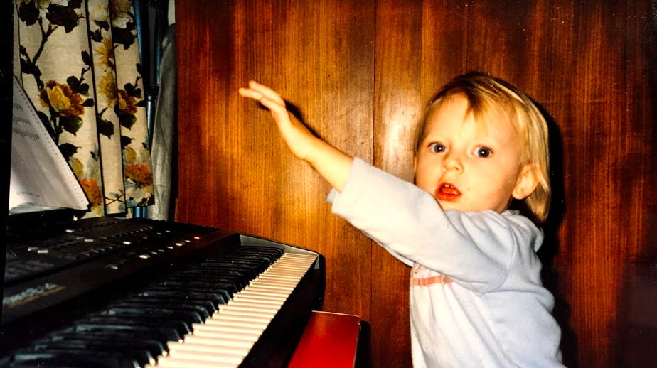 Kan du gætte hvilken "X Factor" deltager det er? 