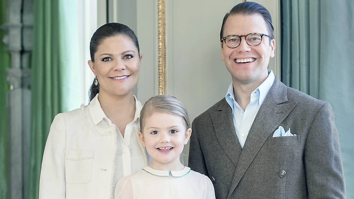 Kronprinsesse Victoria, prins Daniel og prinsesse Estelle