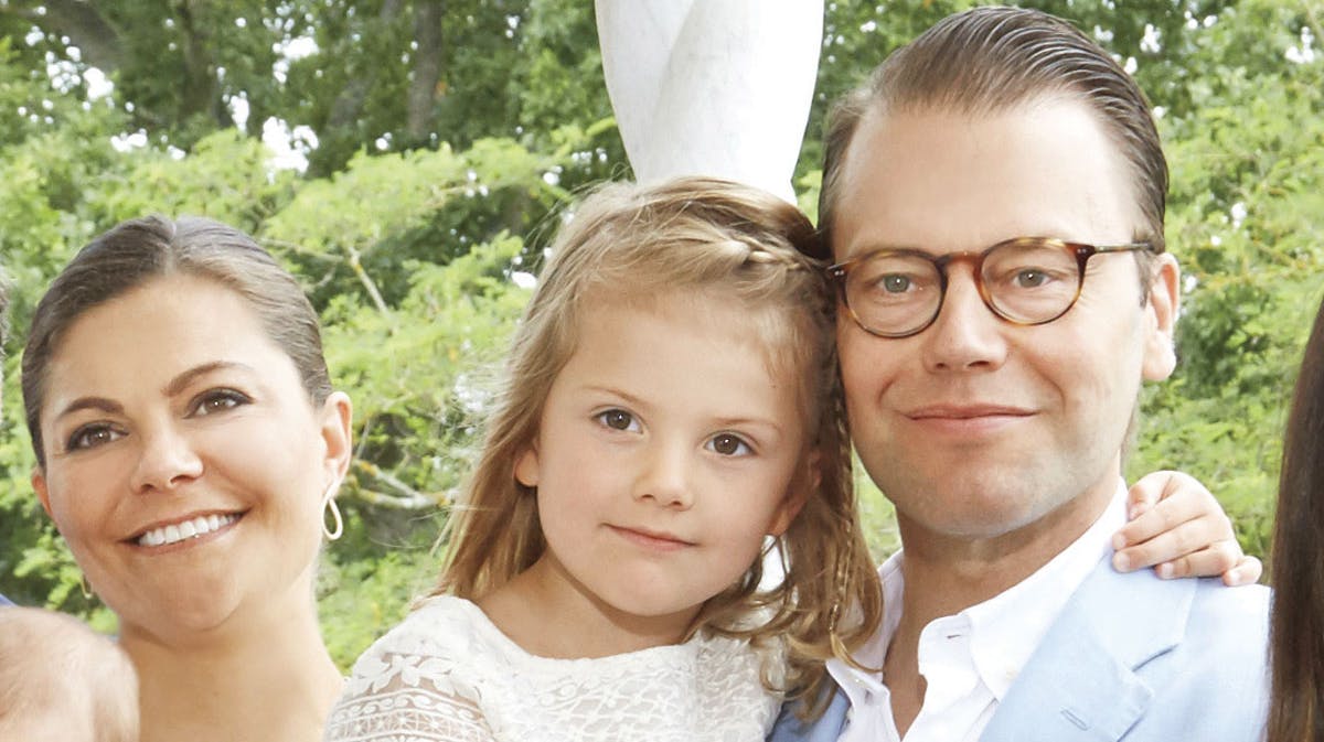 Prins Daniel, kronprinsesse Victoria og prinsesse Estelle.