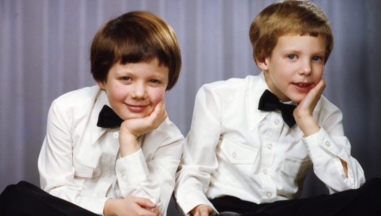 Kronprins Frederik og prins Joachim som børn