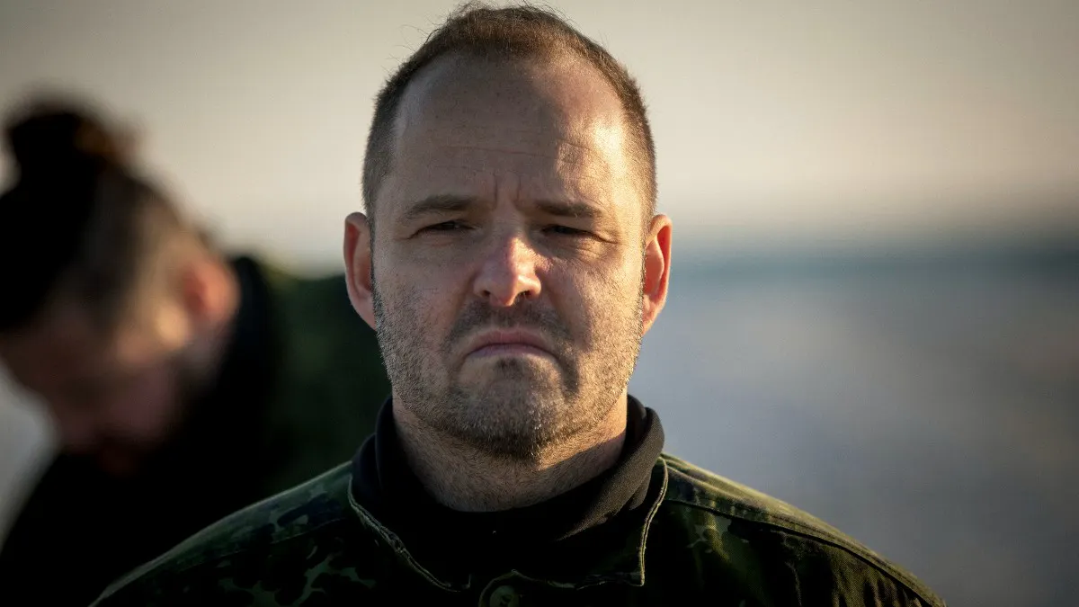 I tårer i Korpset: Lars Rasmussen fortæller om skæbnesvangert øjeblik ...