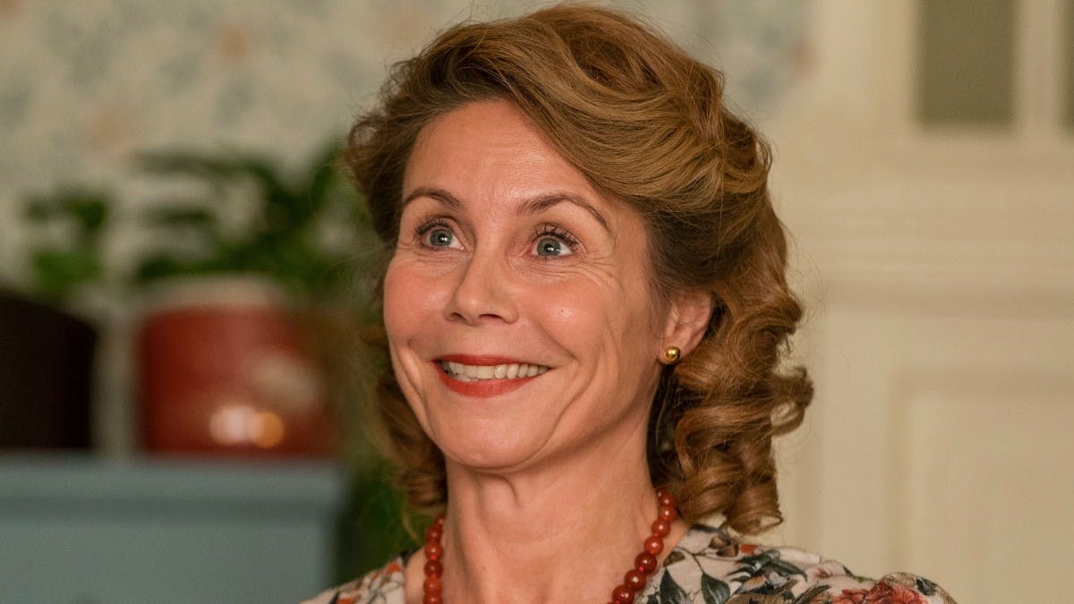 Anne Louise Hassing som Therese Madsen i "Badehotellet".