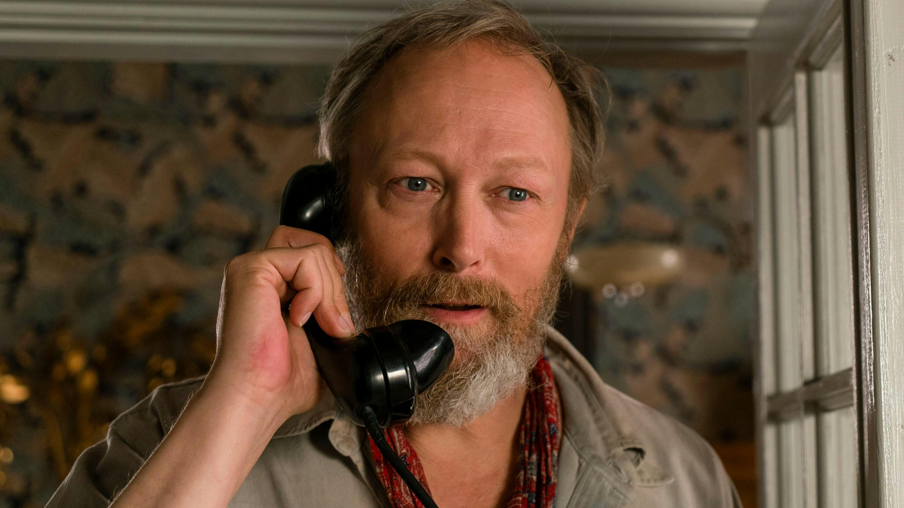 Lars Mikkelsen i "Badehotellet".