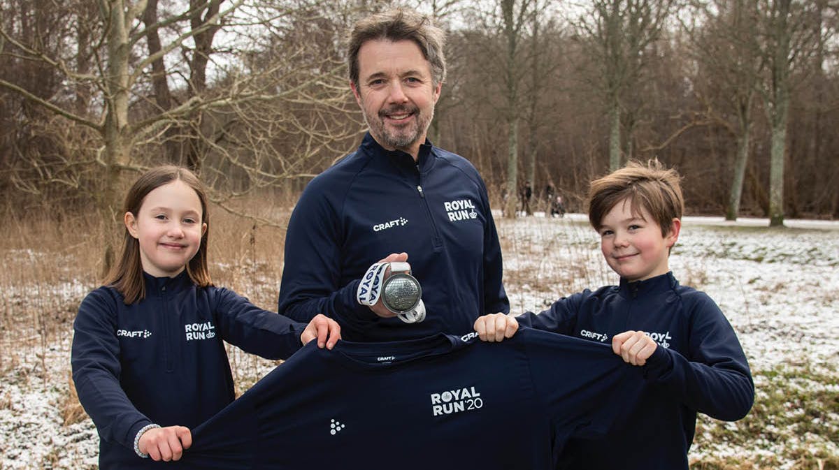 Kronprins Frederik er allerede i fuld gang med at træne op til årets Royal Run sammen med prinsesse Josephine og prins Vincent.&nbsp;