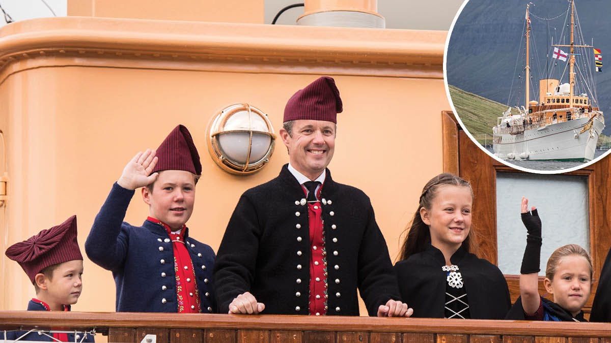 Hold op tre Lige Derfor måtte kronprins Frederik skifte til ny færøsk nationaldragt |  BILLED-BLADET