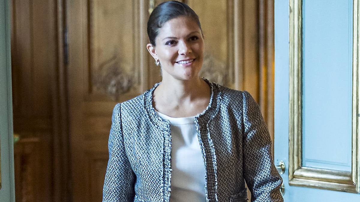 Kronprinsesse Victoria strålede af graviditetslykke, da hun torsdag modtog den irakiske præsident.