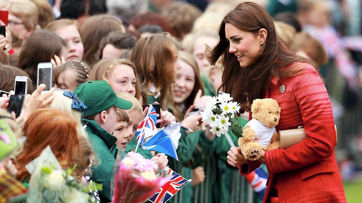 Hertuginde Catherine og prins William besøger Strathearn i Skotland.