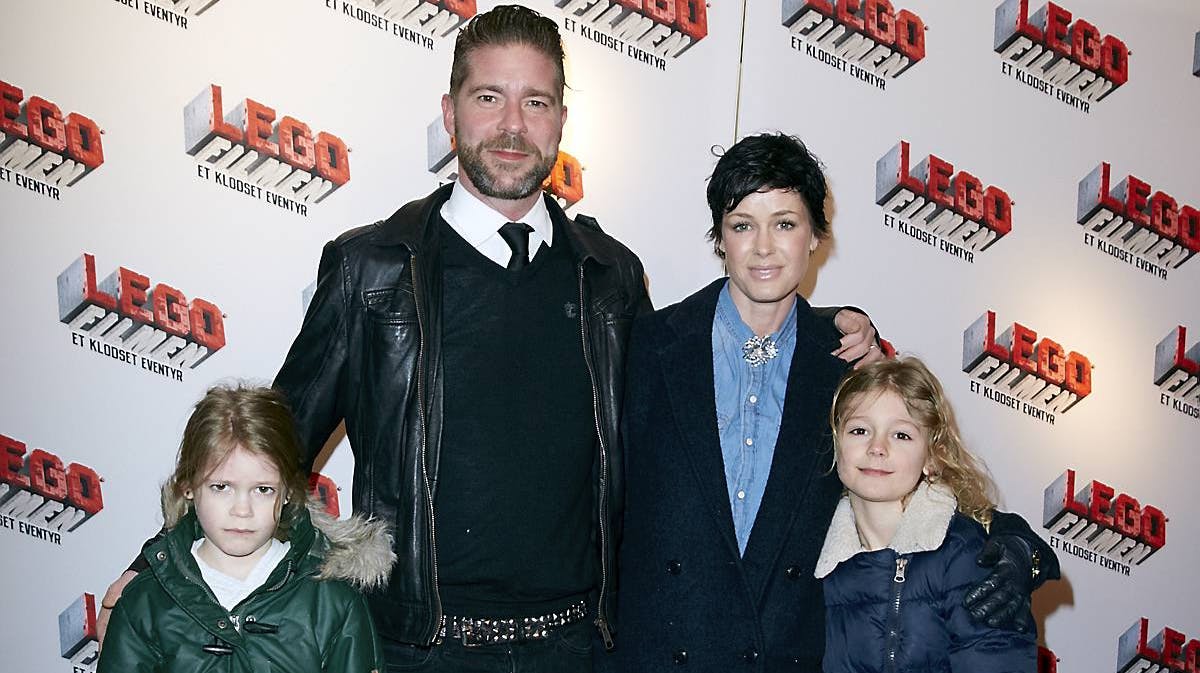 Lene Nystrøm Rasted og Søren Rasted med børnene India (t.v.) og Billy (t.h.).