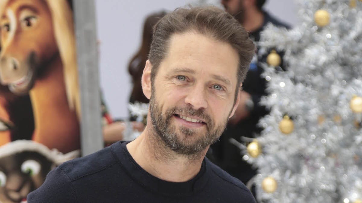 Jason Priestly fotograferet i december 2017.