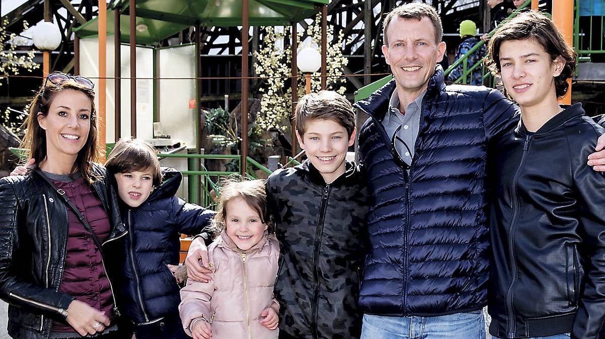 Prinsesse Marie, prins Joachim og deres børn (arkivfoto).