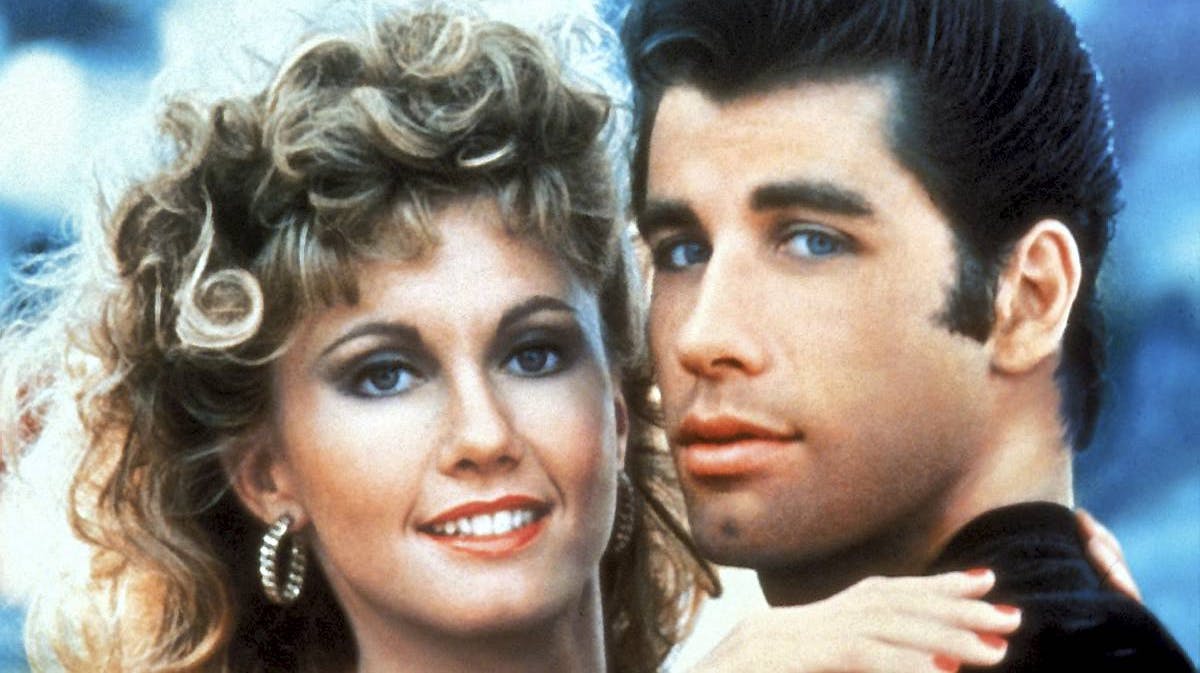 John Travolta og Olivia Newton John som Danny Zuko og Sandy Olsen i filmen Grease